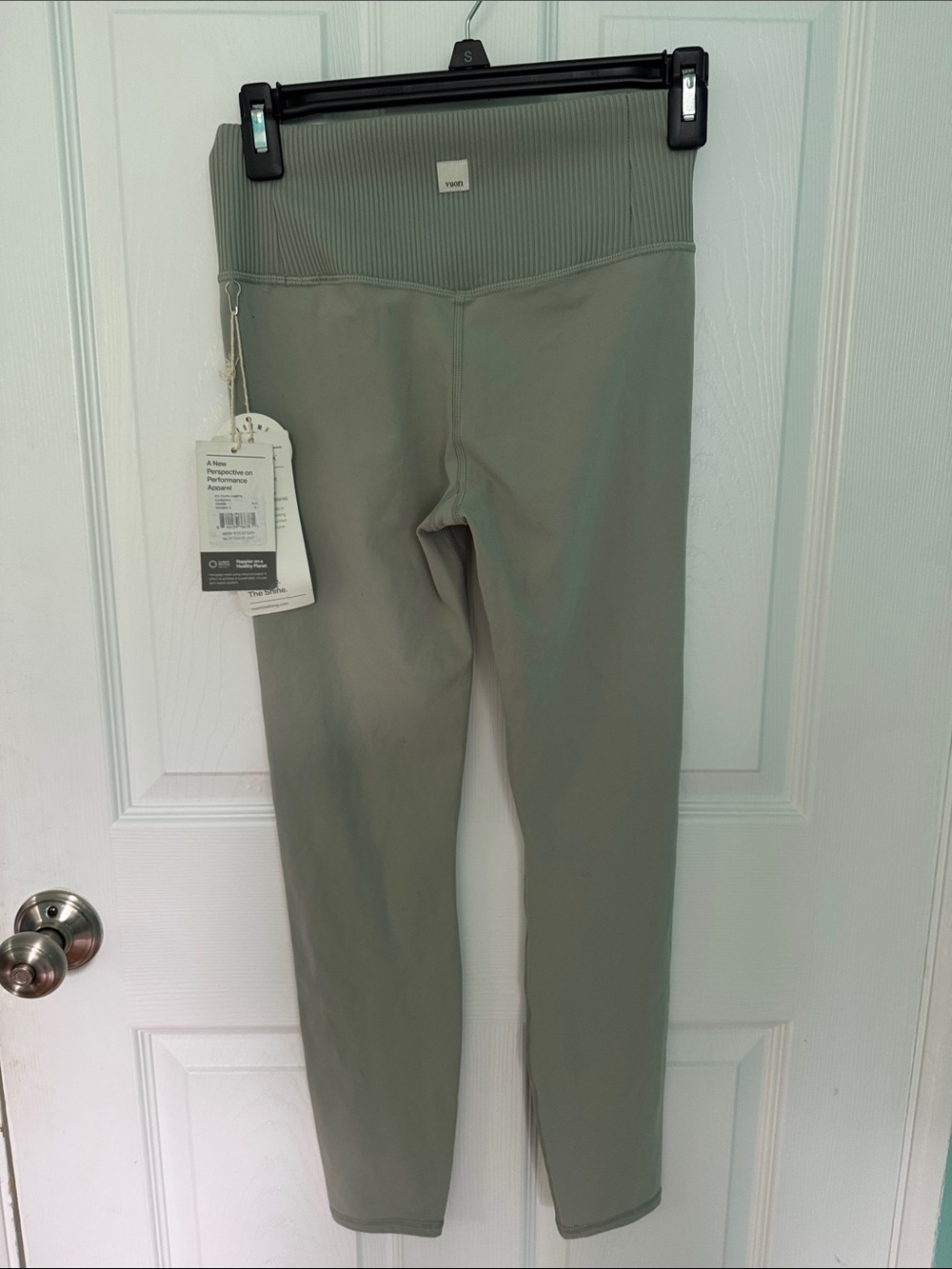 Vuori High-Waist Rib Leggings in Eucalyptus Green